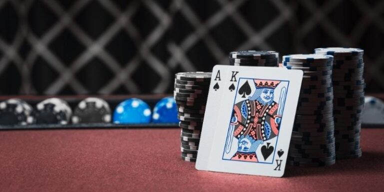 Hệ thống game bài hiện đại